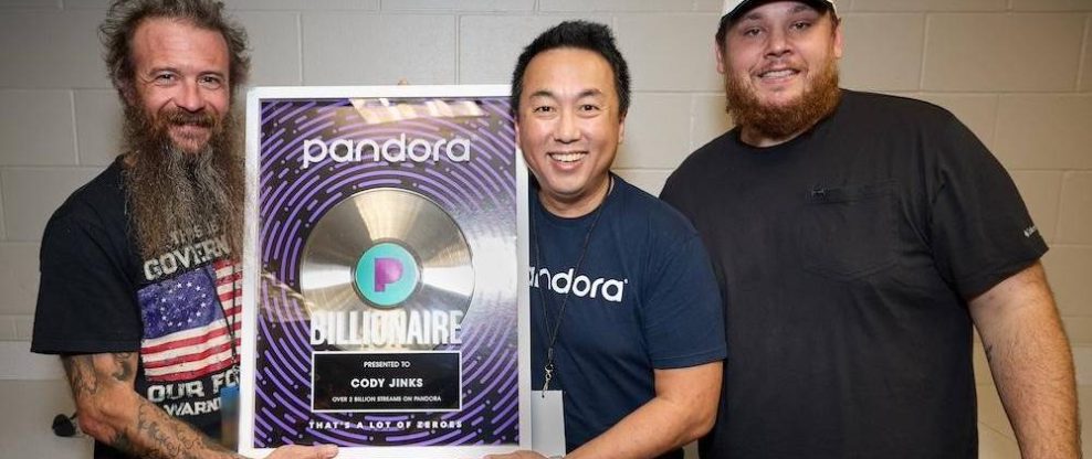 Cody Jinks Presented With Pandora Billionaire Plaque