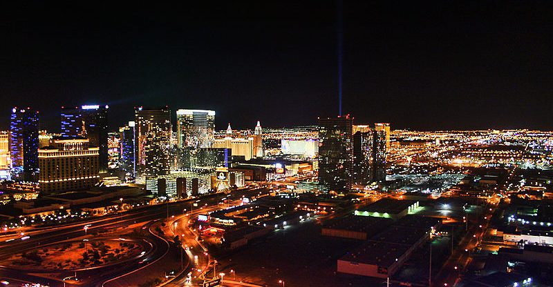 Curimedia - Las Vegas Skyline at night North